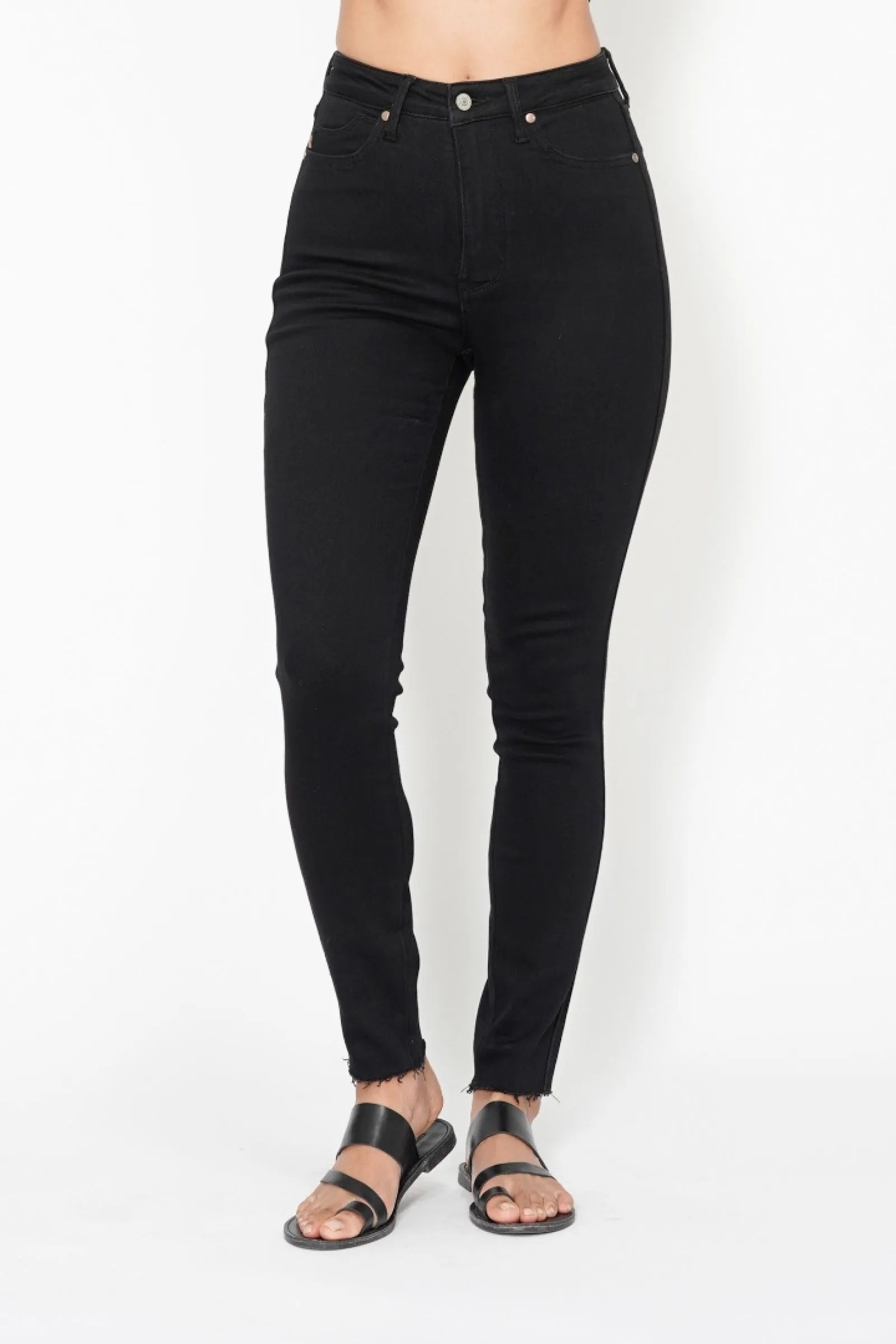 Judy Blue Full Size High Waisted Tummy Control Shield Pockets Skinny Jeans Plus Size - Modanista Fashion