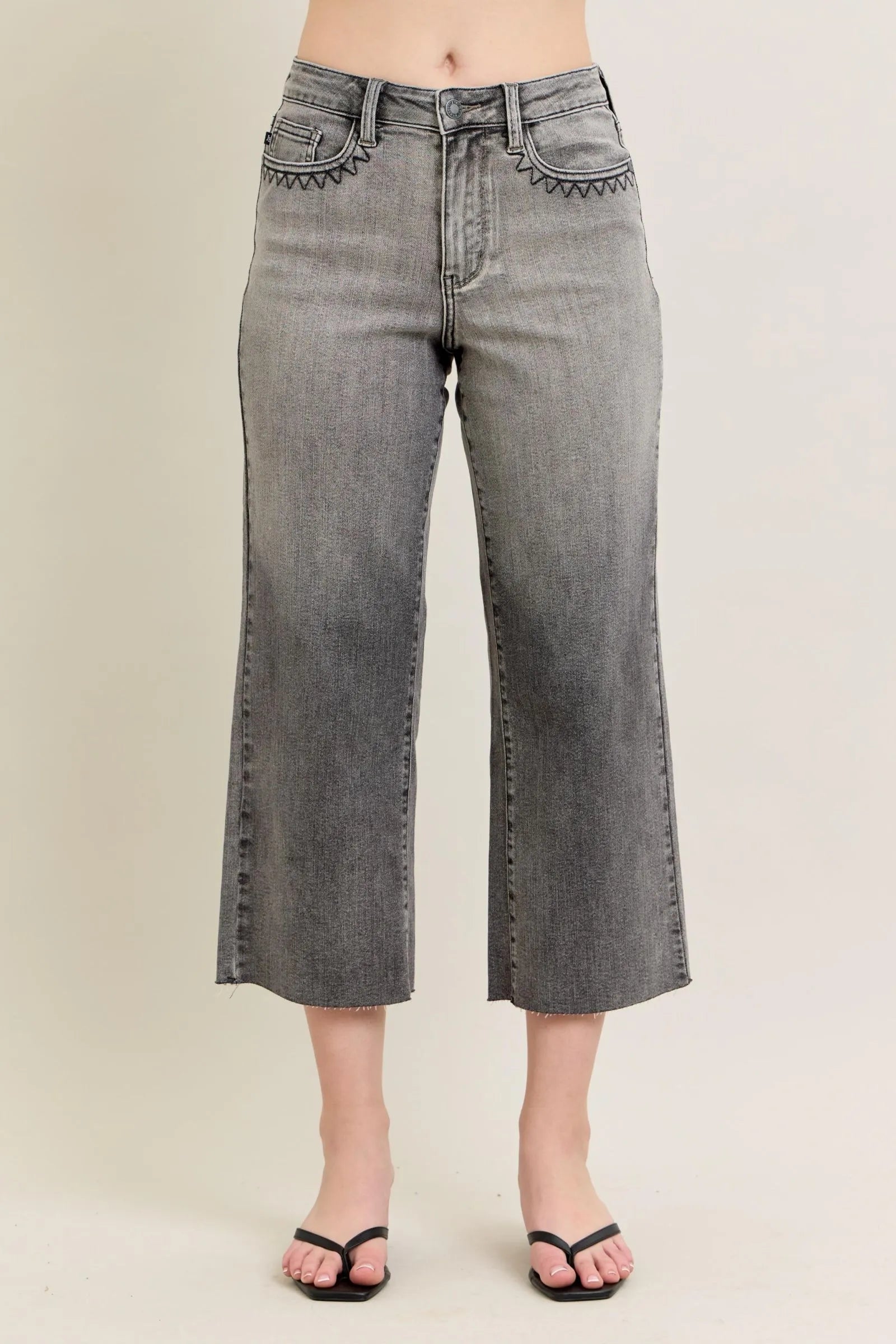 Judy Blue Full Size Wide Leg Capris Jeans Plus Size - Modanista Fashion