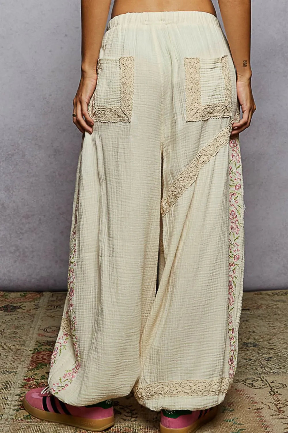 POL Floral Embroidered Drawstring Joggers with Lace Trim - Modanista Fashion