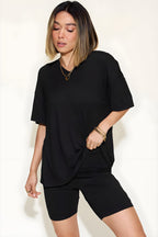 Bae BAE Tamanho completo Camiseta de ombro e shorts de decote em V