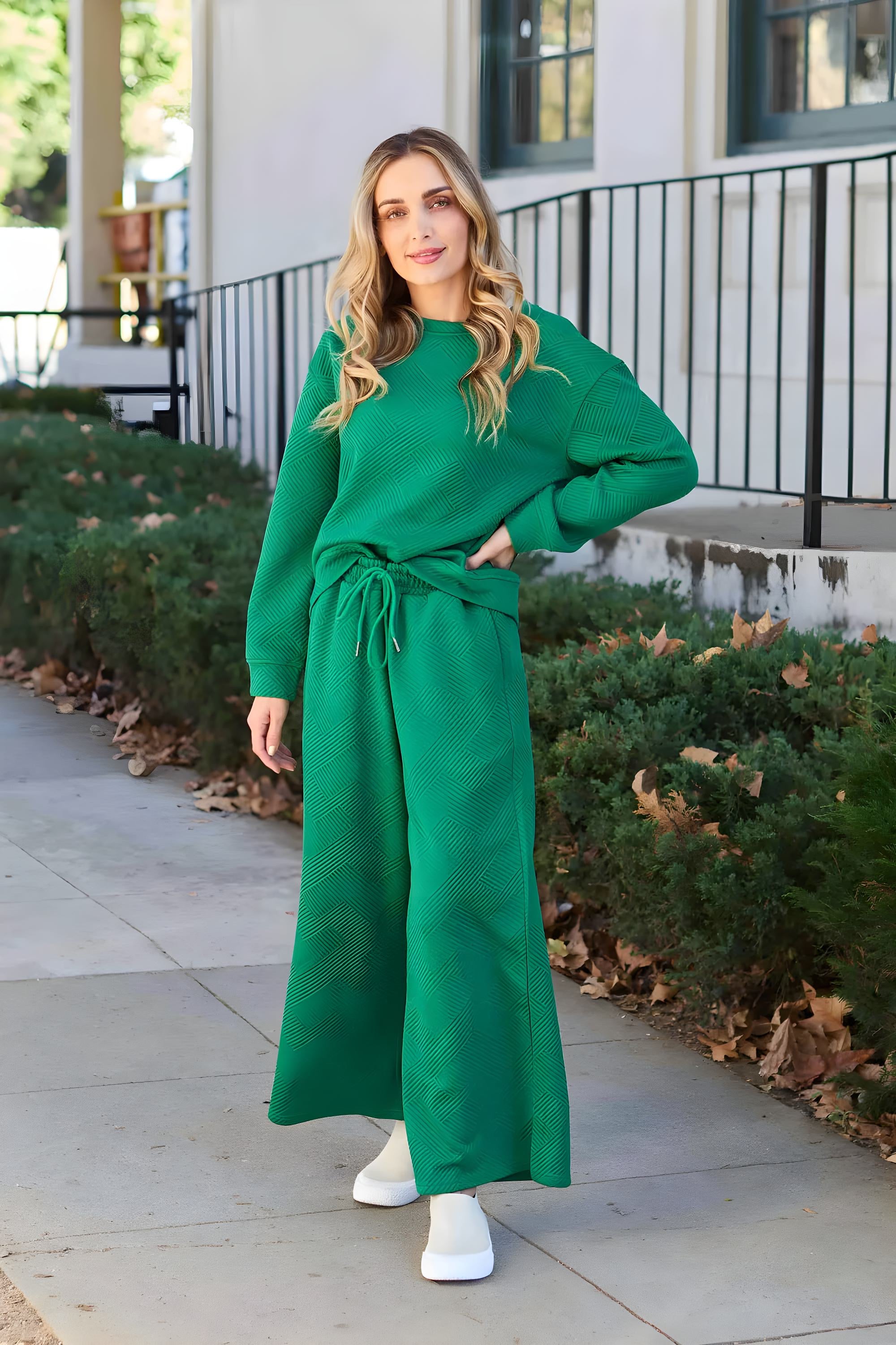 Dobbelt ta full størrelse teksturert langermet topp og snor bukser sett