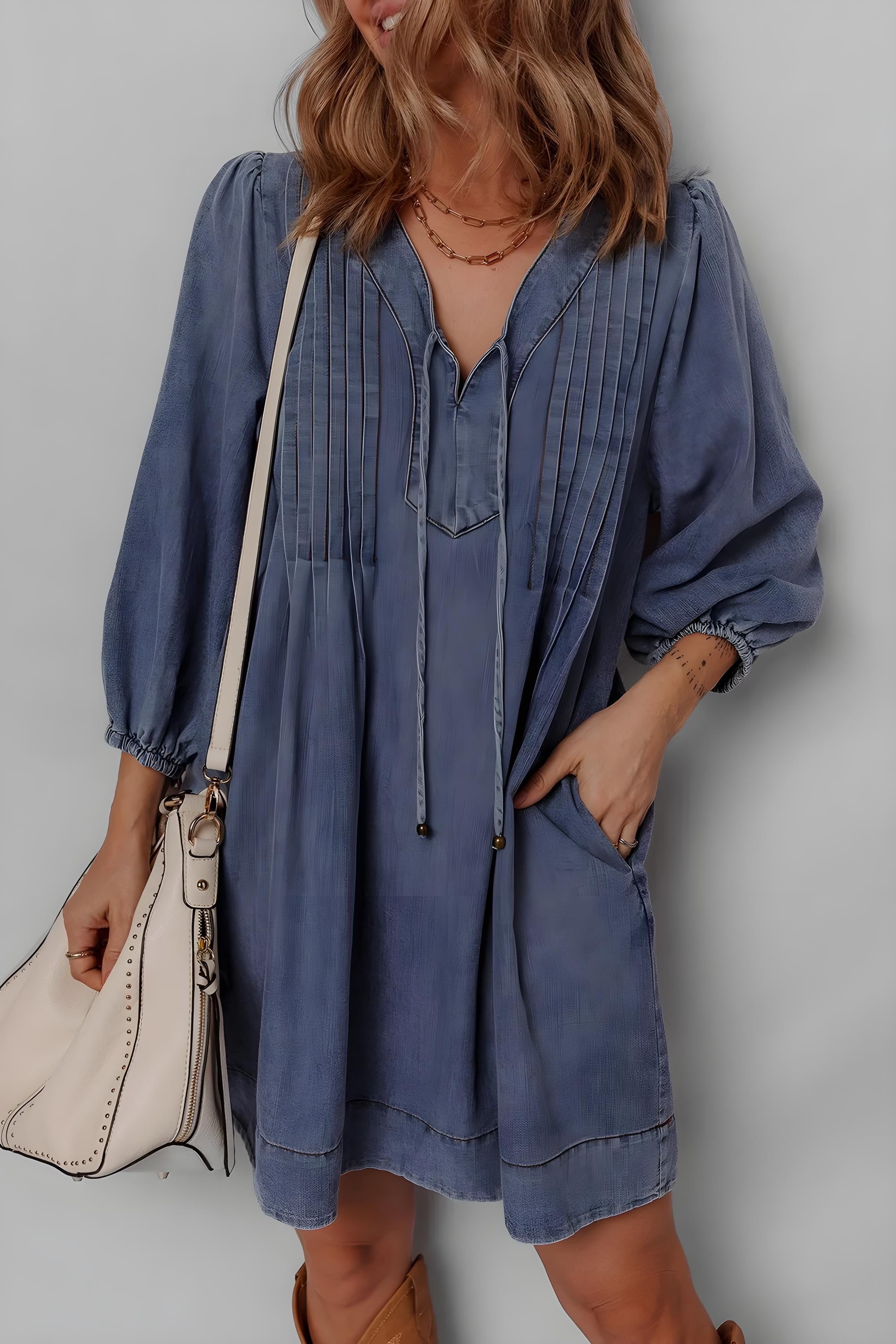 Amarrar pescoço de manga comprida mini vestido jeans