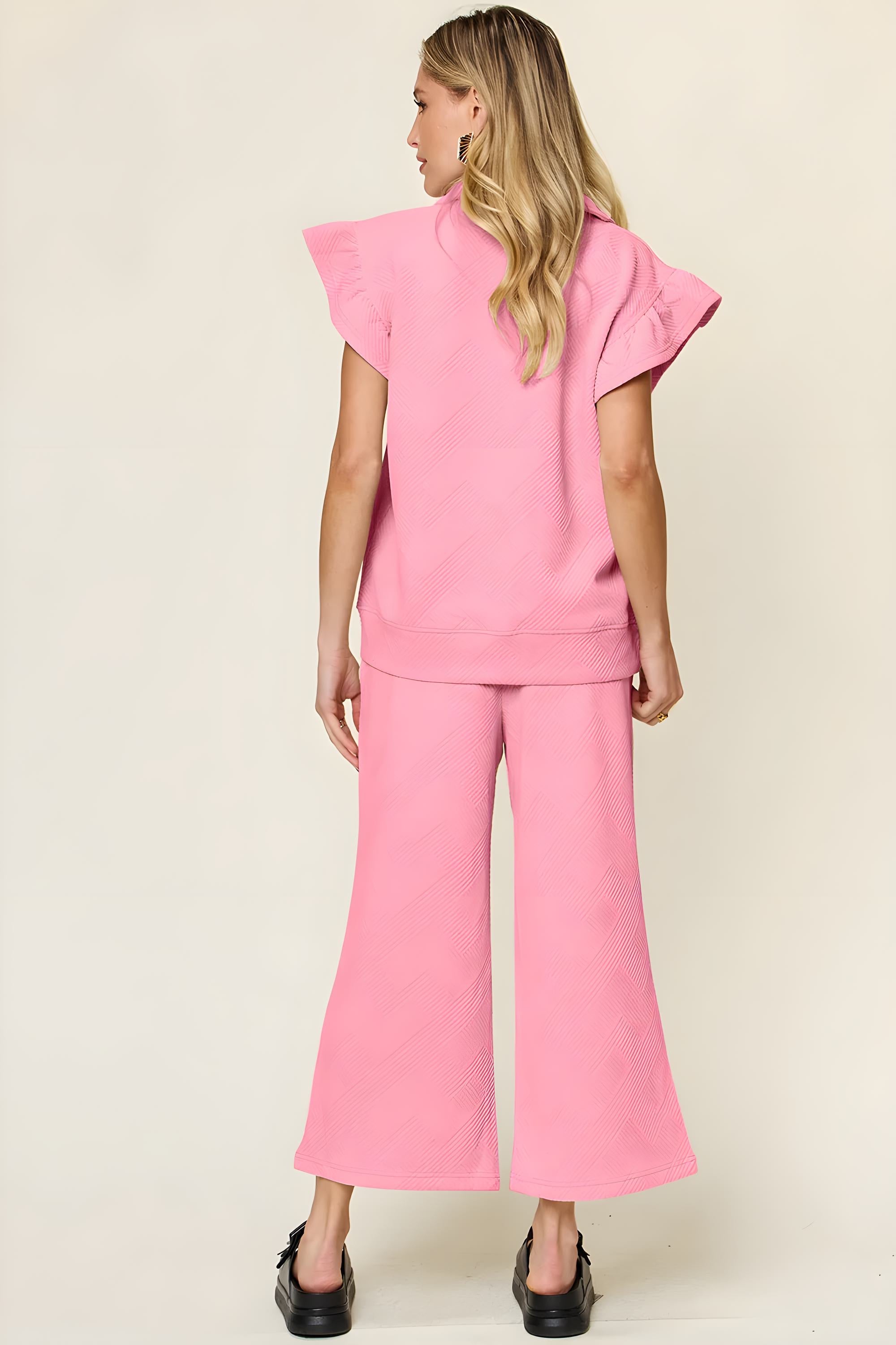 Διπλό πάρτε την κορυφή του μανικιού και το κορυφαίο πάτημα του πλέγματος