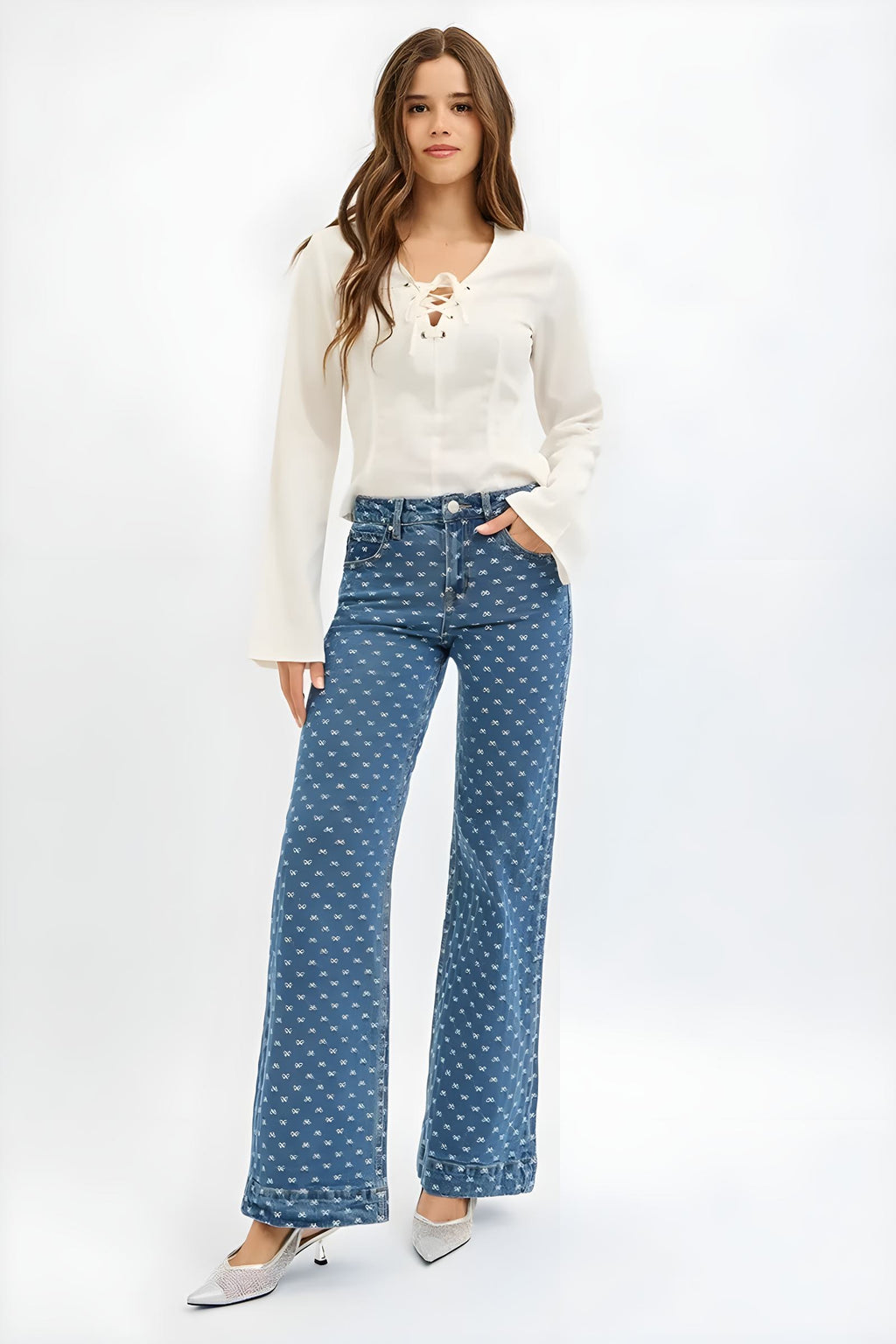 Ανυψώθηκε ψηλά άνοδο με έντονο τζιν