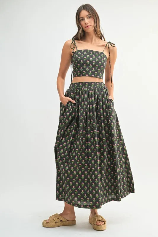 MABLE Floral Crop Top and Skirt Set - Modanista Fashion