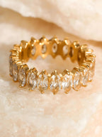 Bague en acier inoxydable plaqué or 18 carats avec zircon