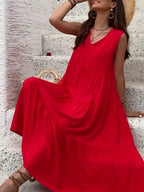 Sukienka bez rękawów z nutką w stylu v