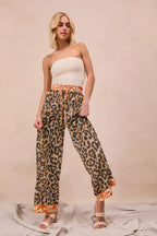 Bibi Leopard Print cu pantaloni largi cu bandă contrast