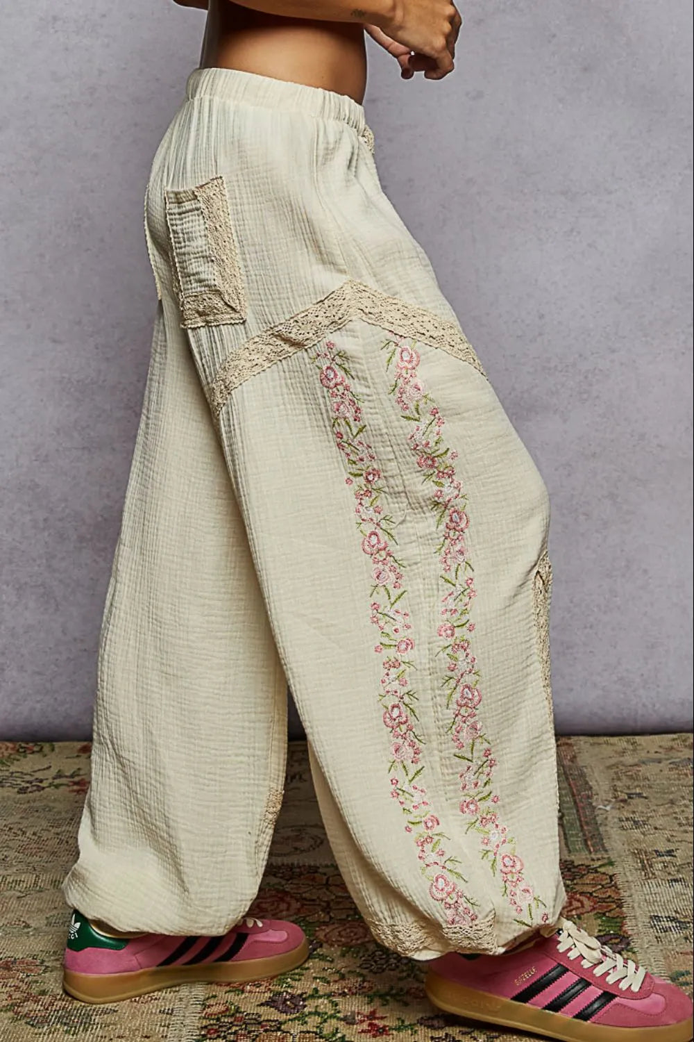 POL Floral Embroidered Drawstring Joggers with Lace Trim - Modanista Fashion