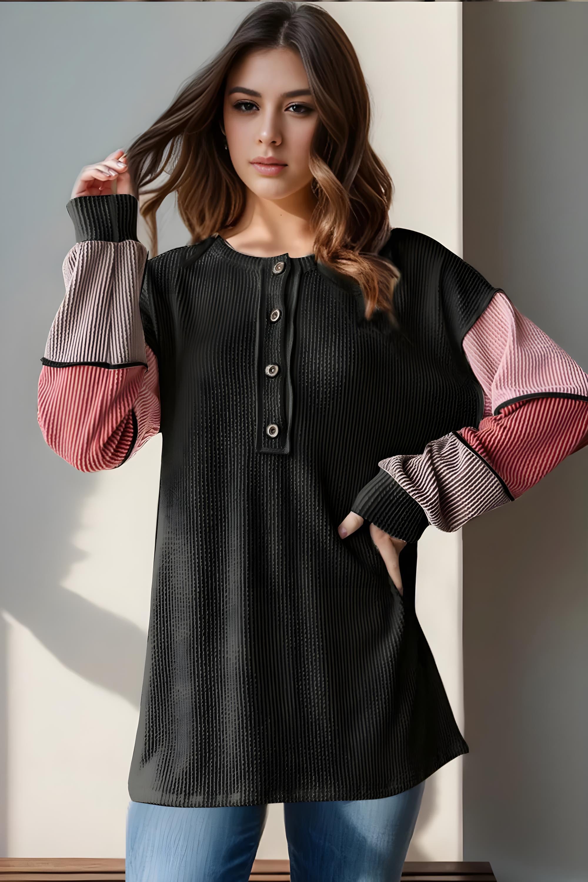 Full-Size Color Block Round Neck Long Sleeve T-Shirt