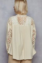 Pol Button Down Raw Edg Camisa con parche de encaje Pearl