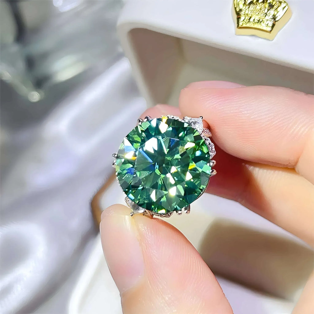 10 Ct Emerald Green Moissanite 925 Sterling Silver Ring - Modanista Fashion
