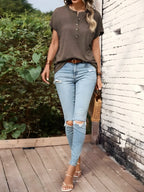 Poloviční tlačítko s krátkým rukávem