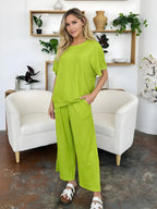 Dubbel ta full storlek textur rund hals kort hylsa t-shirt och breda benbyxor