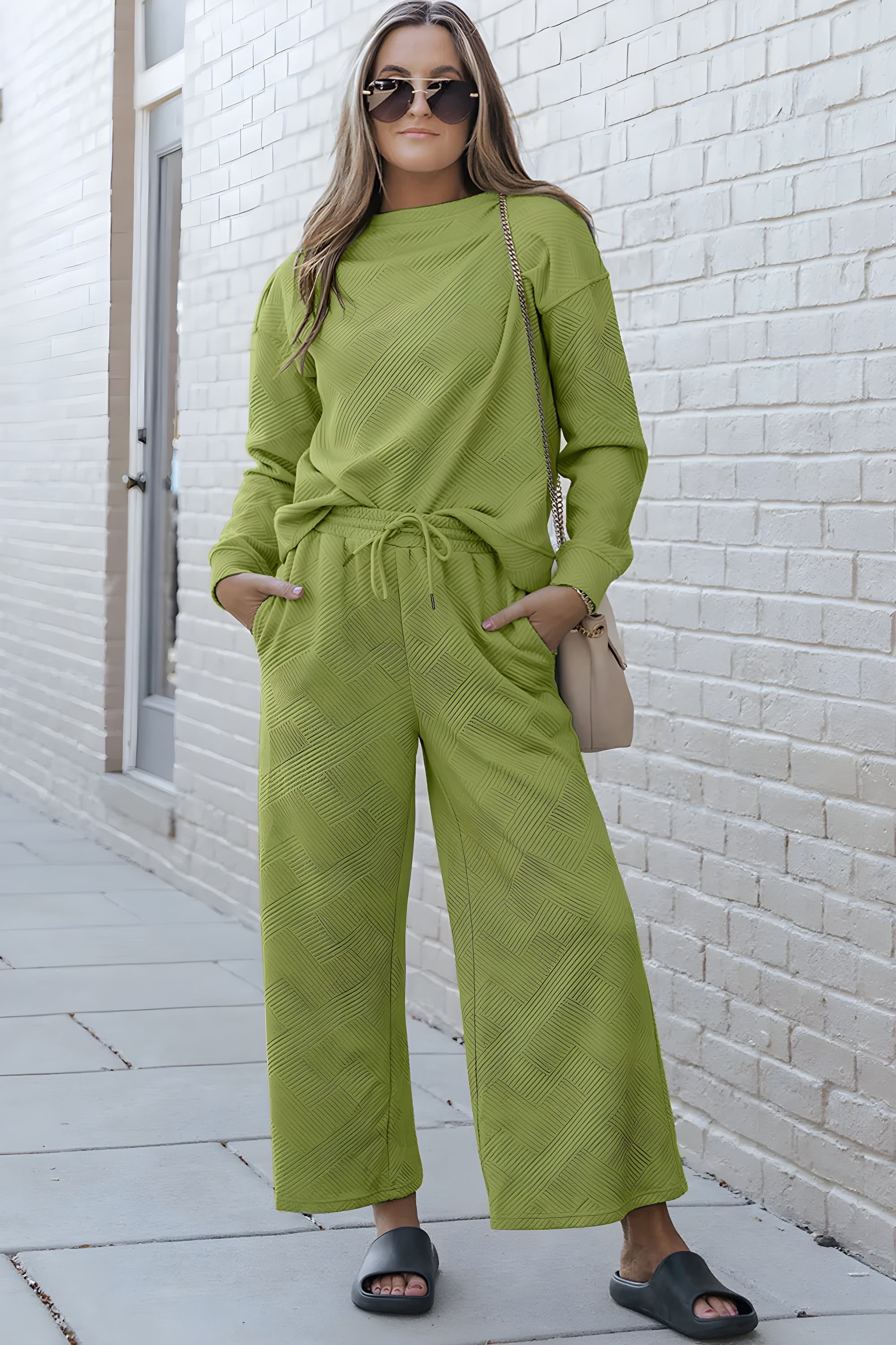 Dobbelt ta full størrelse teksturert langermet topp og snor bukser sett