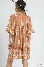 Umgee Boarder Print Tassel Tie Neck Mini obleka