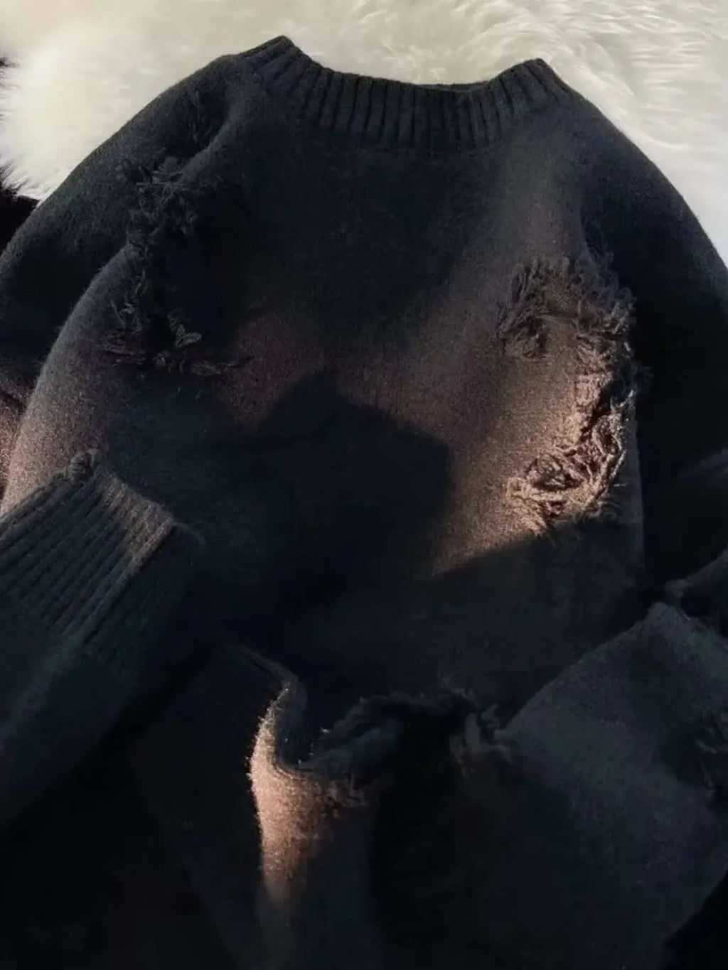 Men's Plus Size Distressed Knit Pullover Sweater – Stylish & Cozy - Modanista Fashion