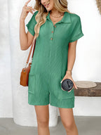 Gomb részlete galléros nyak rövid ujjú romper