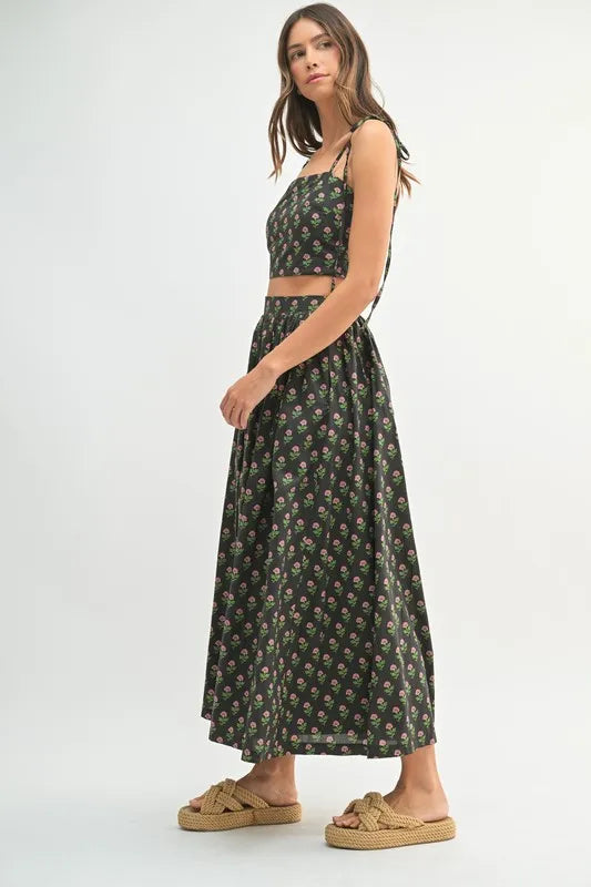MABLE Floral Crop Top and Skirt Set - Modanista Fashion