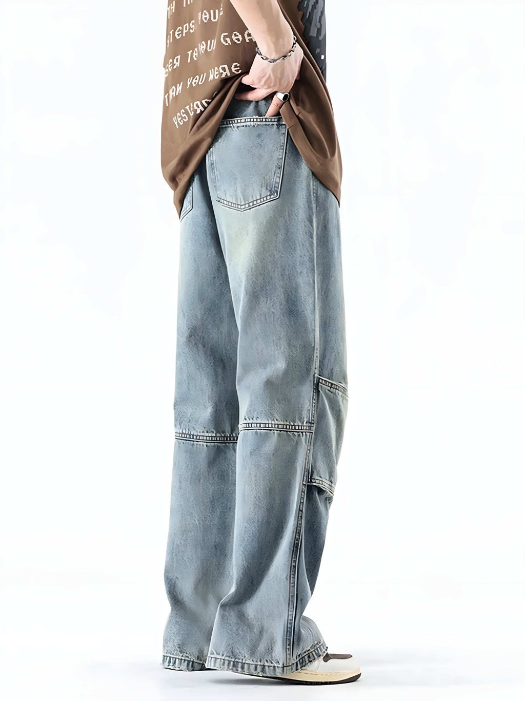 Men’s Vintage Wide-Leg Utility Jeans with Multi-Panel Design