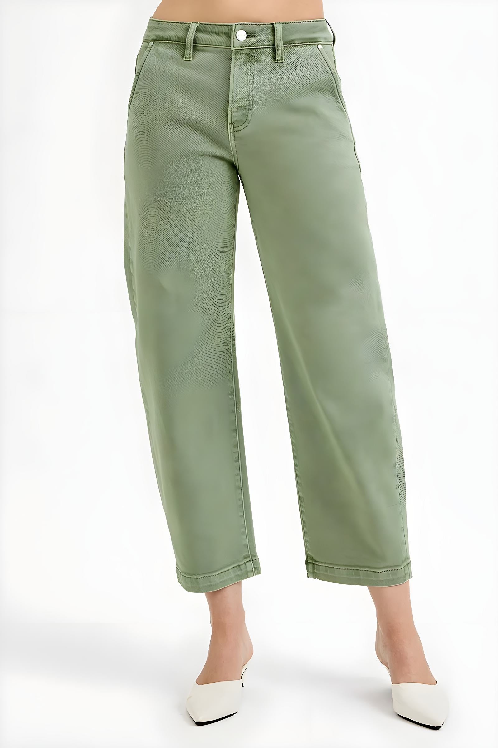 Jeans a vita alta modello barrel crop con controllo pancia RISEN taglia plus