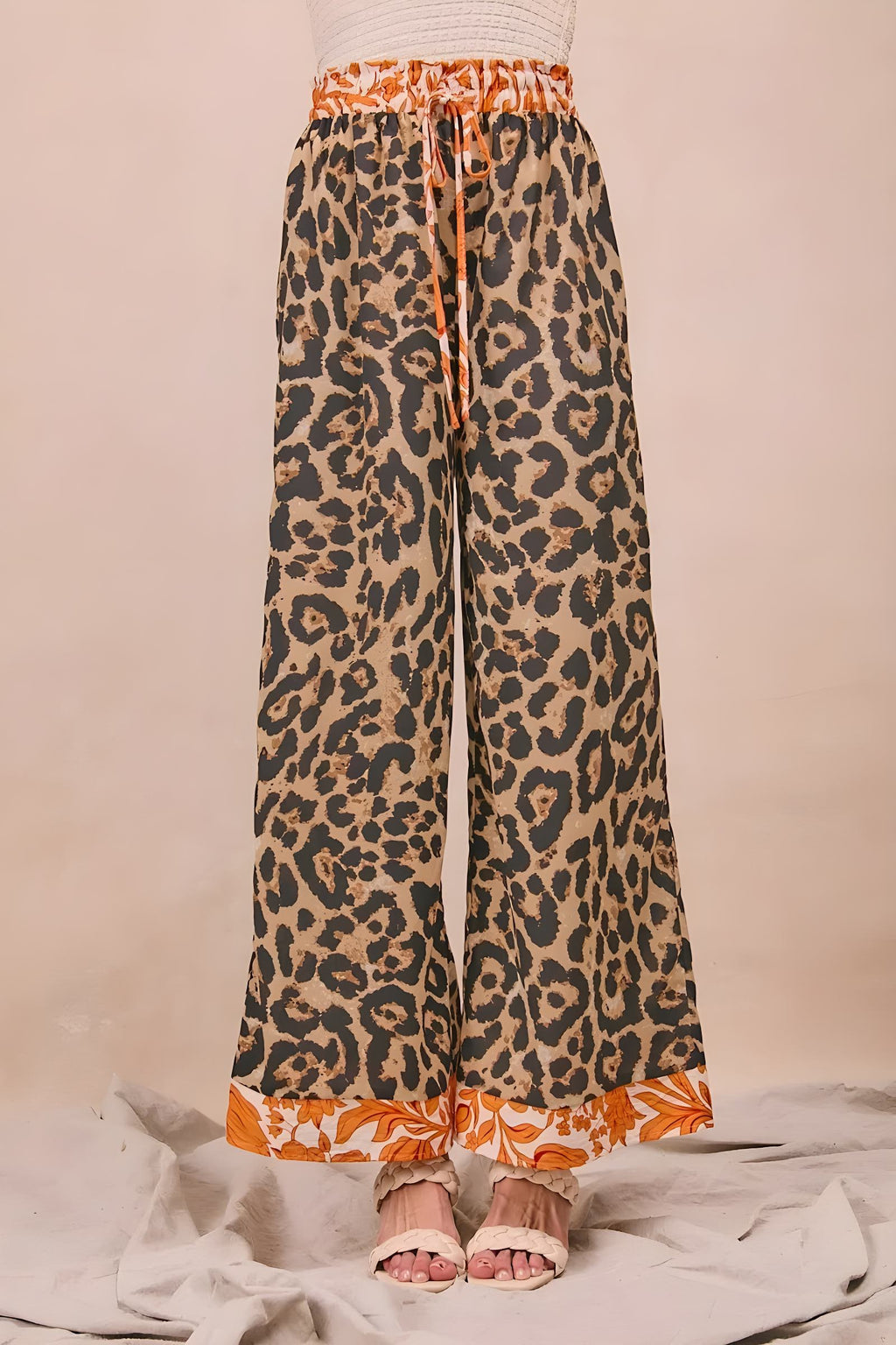 Bibi Leopard Print cu pantaloni largi cu bandă contrast