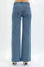 Ανυψώθηκε ψηλά άνοδο με έντονο τζιν