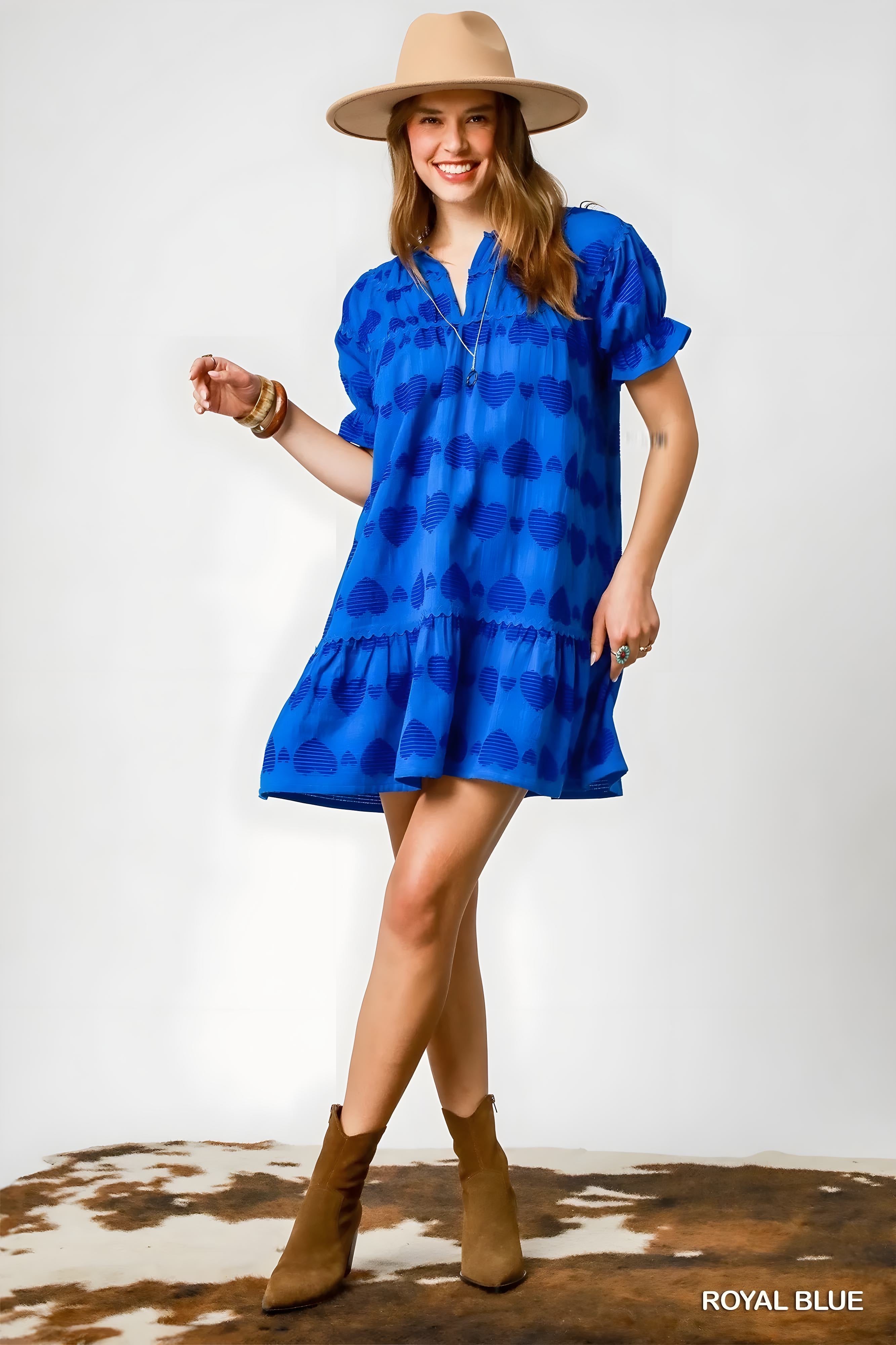 Vestido Babydoll Umgee con Volantes, Manga Corta y Estampado de Corazones