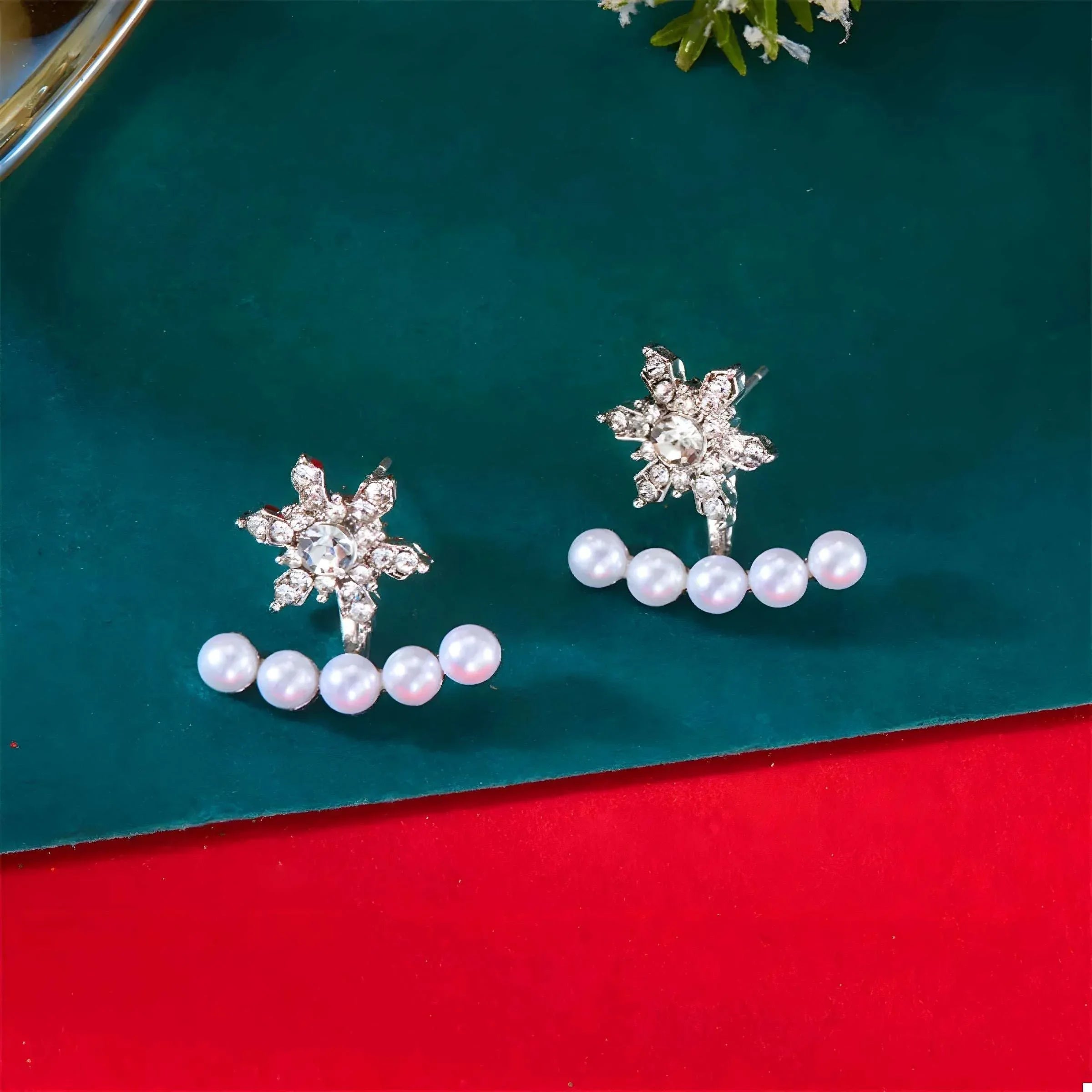 Christmas Snowflake Pearl Earrings – Festive & Elegant - Modanista Fashion