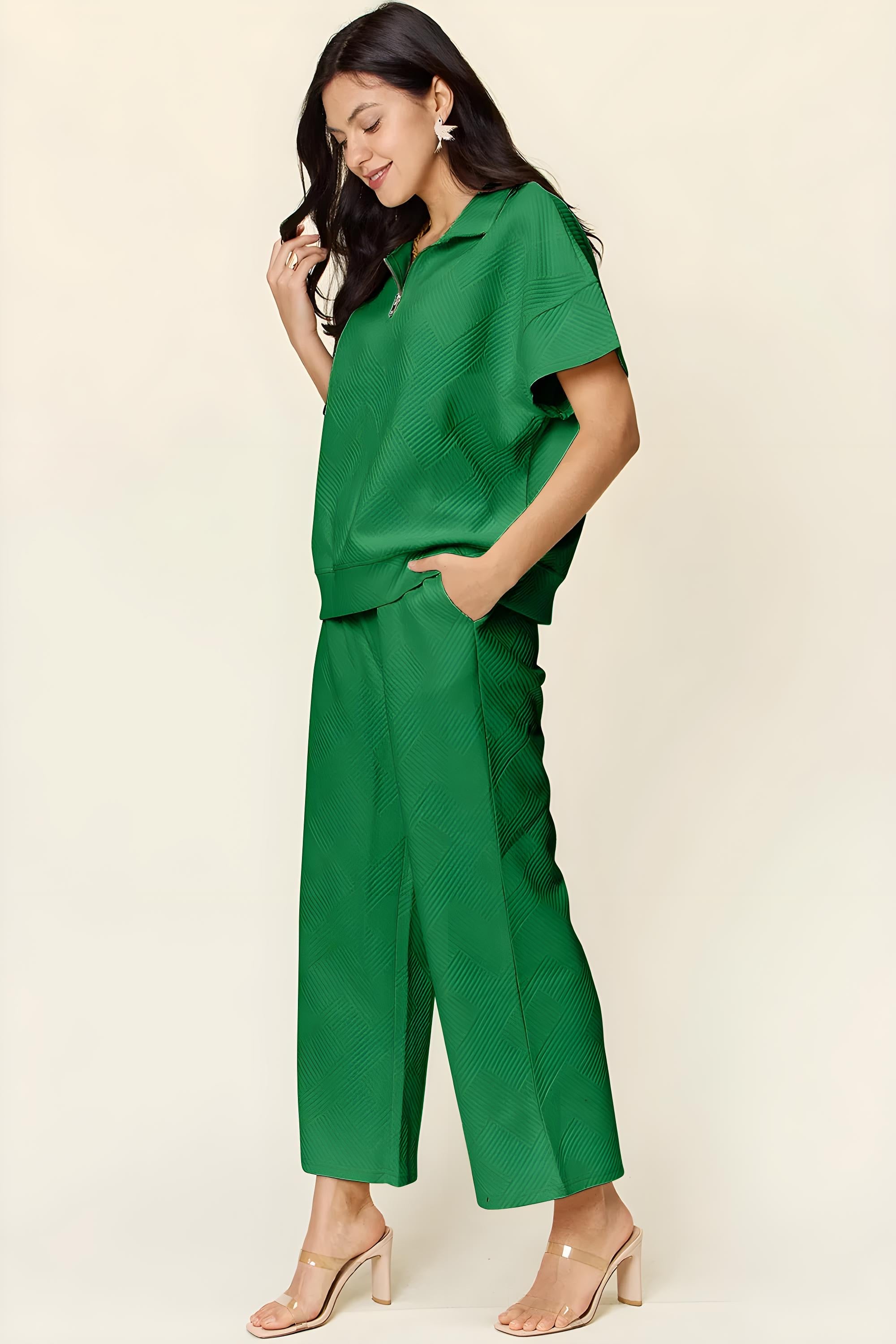 Dobbelt ta full størrelse tekstur halv glidelås korte ermet topp og bukser sett