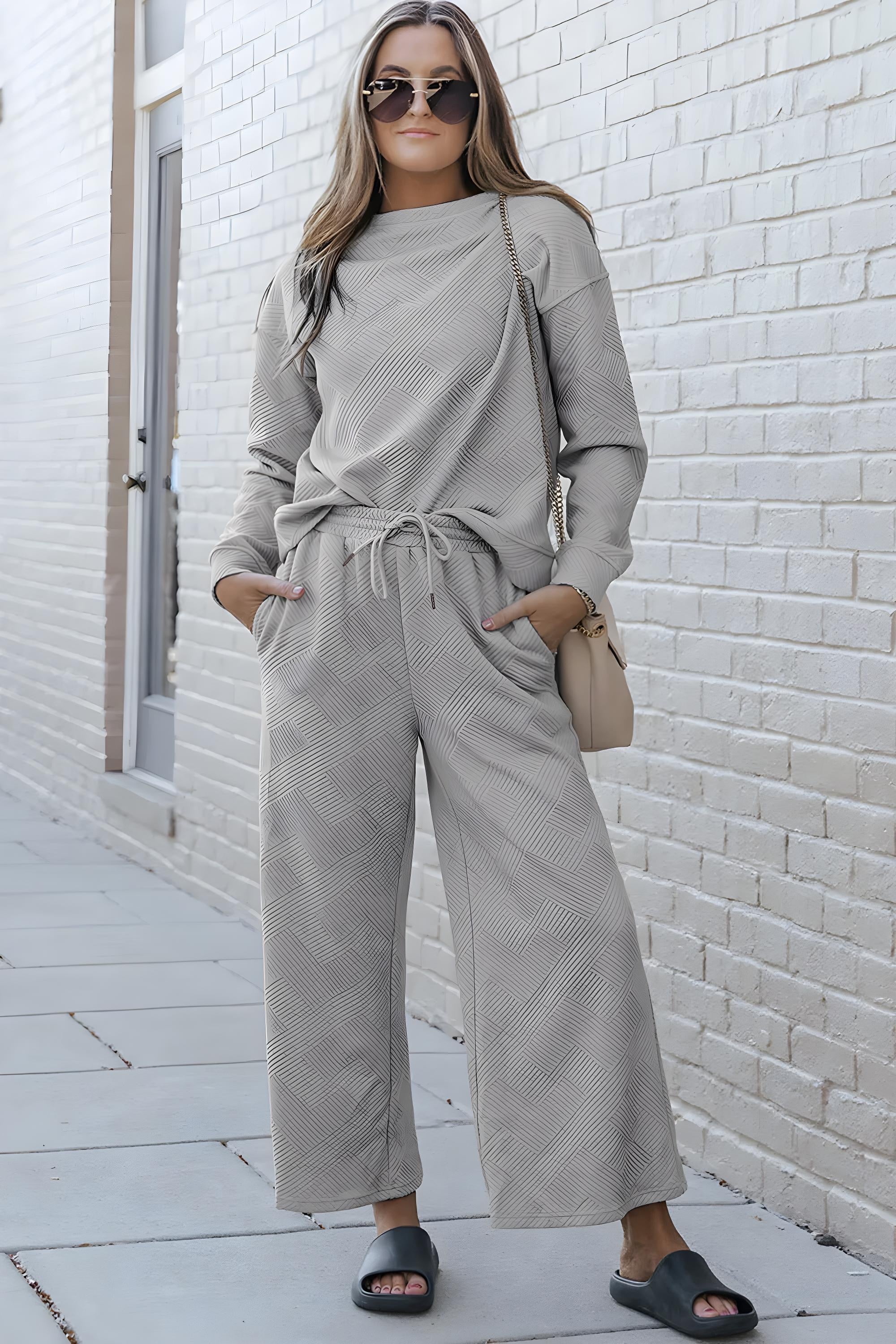 Dobbelt ta full størrelse teksturert langermet topp og snor bukser sett