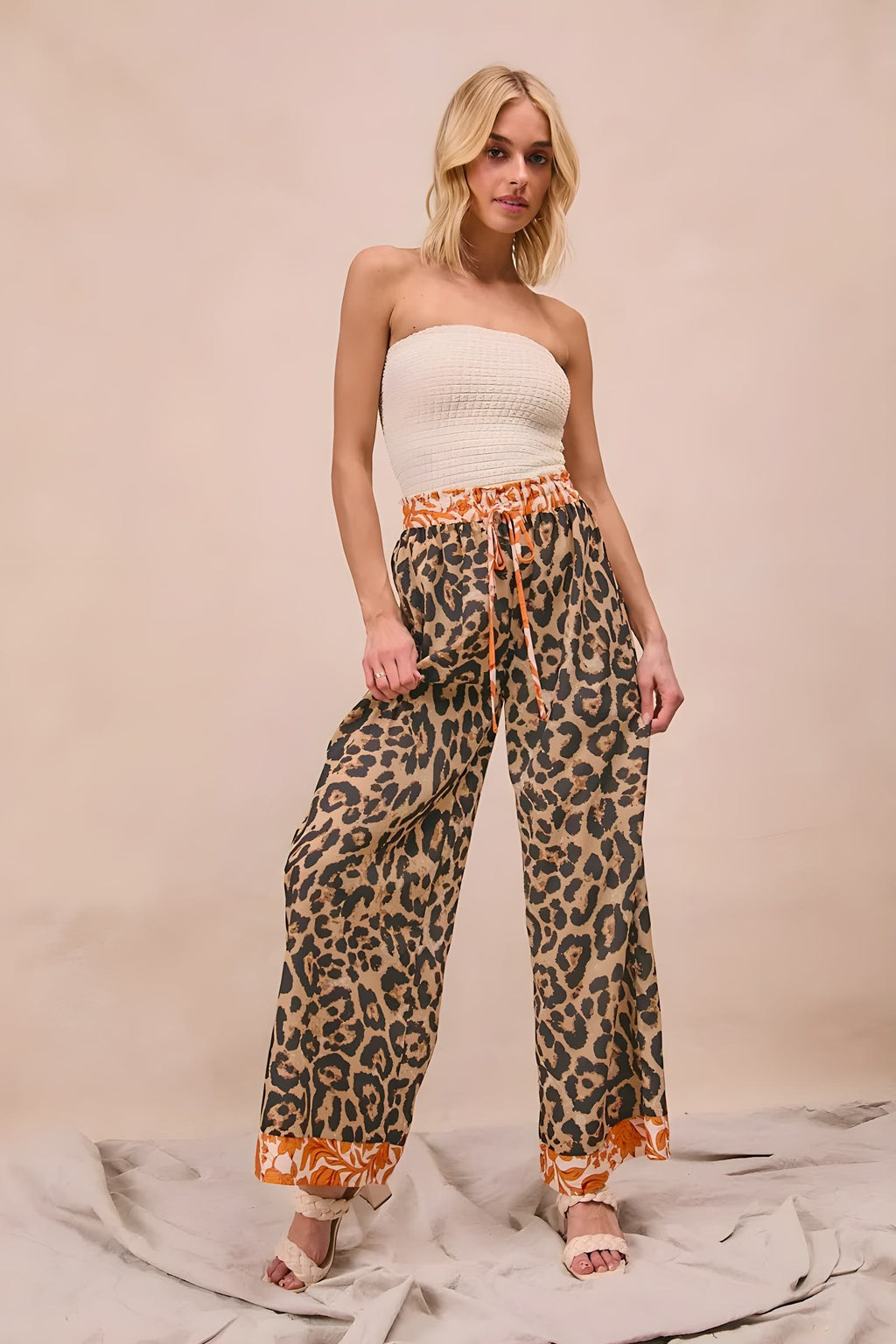 Bibi Leopard Print cu pantaloni largi cu bandă contrast