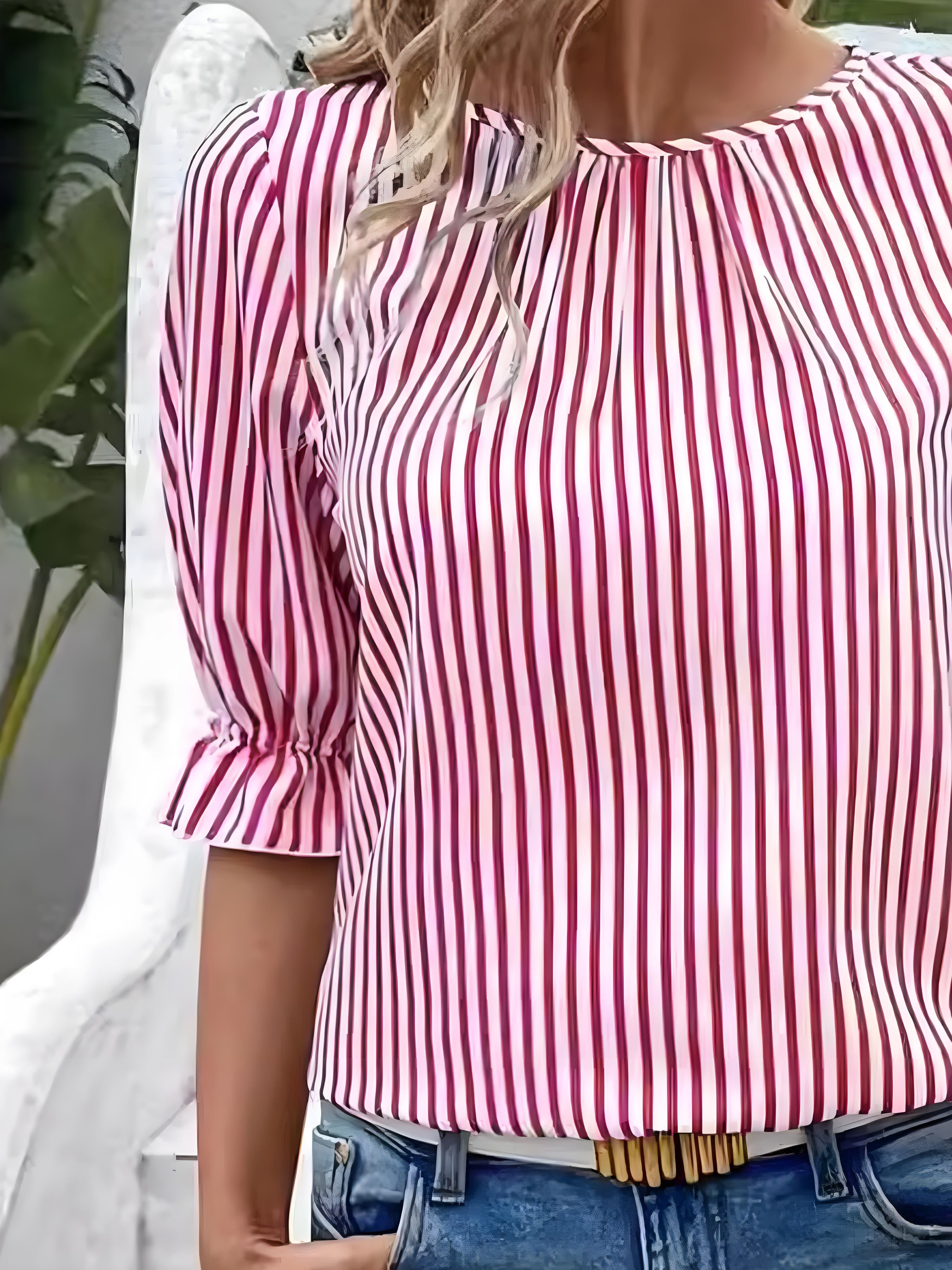Blusa casual de media manga de cuello redondo rayado