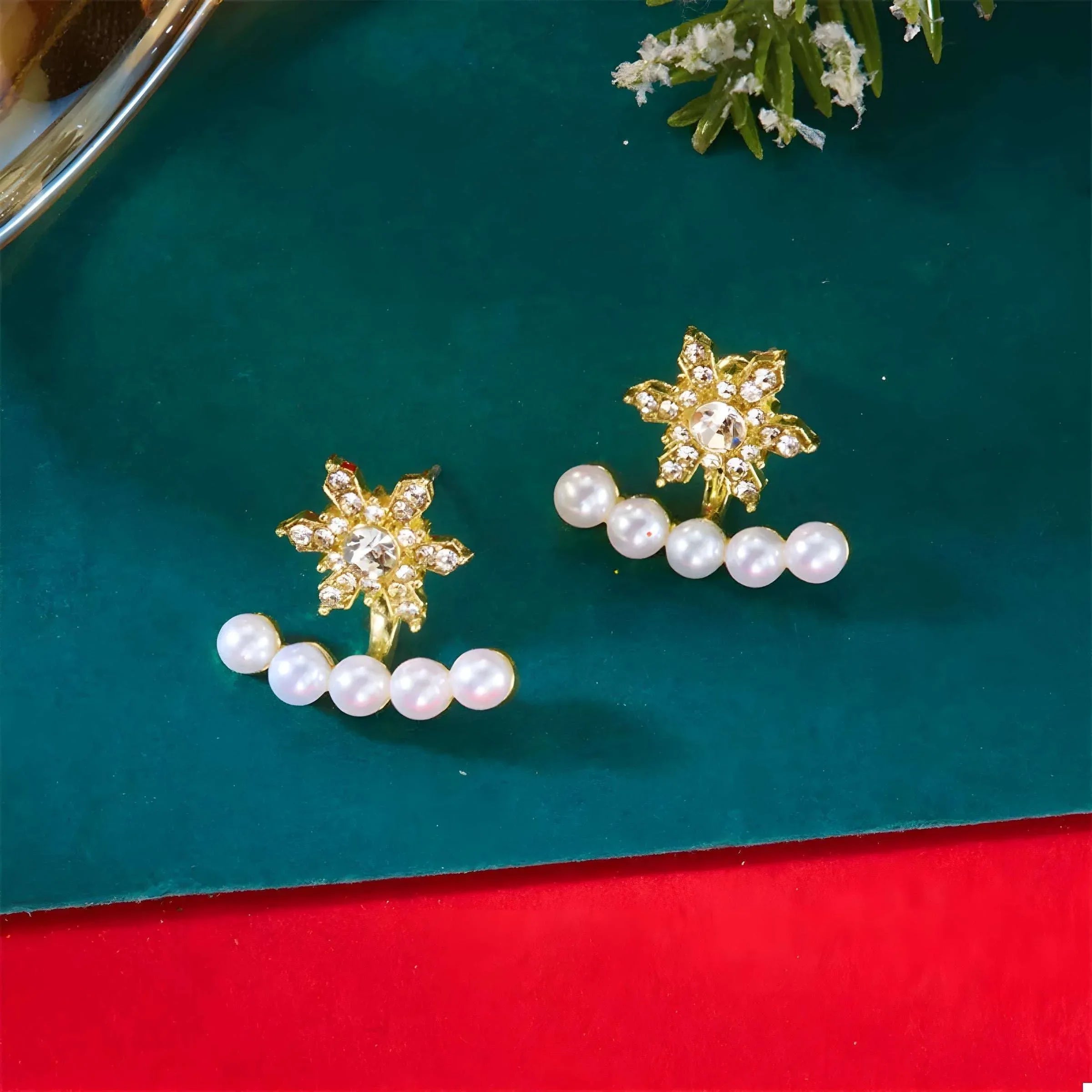 Christmas Snowflake Pearl Earrings – Festive & Elegant - Modanista Fashion