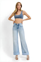 Wzrosło pełnowymiarowe sterowanie brzuchem Wysokie kostki dżinsy z mankietami plus rozmiar