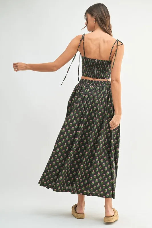 MABLE Floral Crop Top and Skirt Set - Modanista Fashion