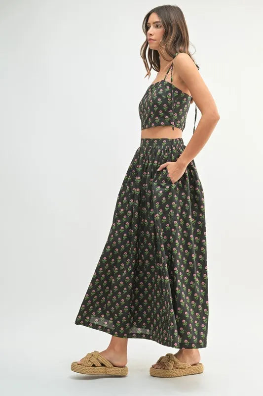 MABLE Floral Crop Top and Skirt Set - Modanista Fashion