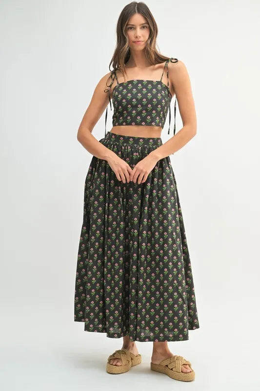 MABLE Floral Crop Top and Skirt Set - Modanista Fashion
